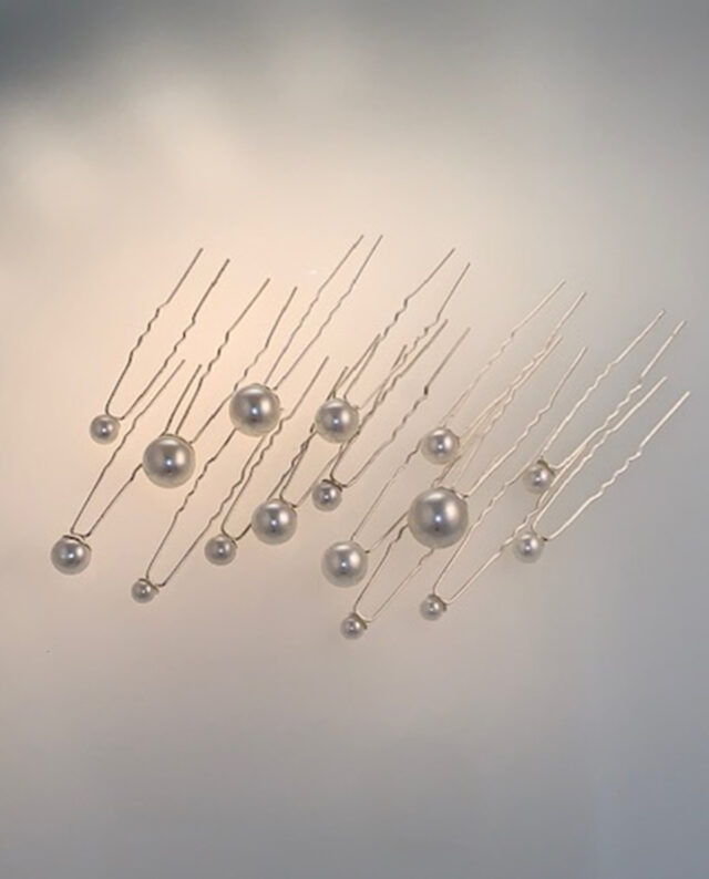 Bridal hair pins. Wedding accessories. Gudnitz Copenhagen